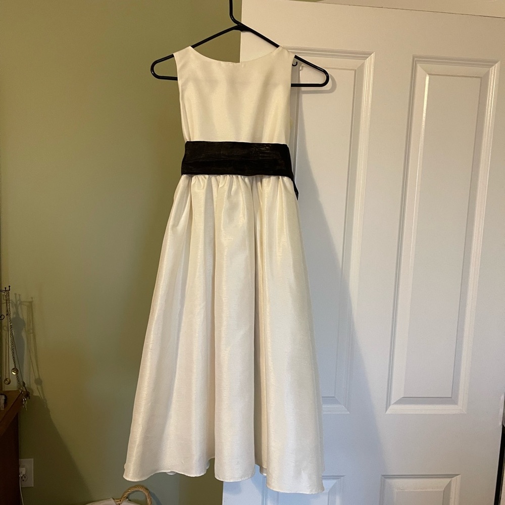 Girl’s formal dress